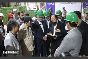 بازدید از دو ایستگاه مهم مترو 16