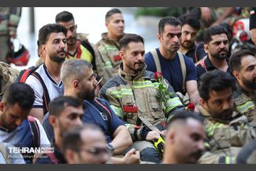 مسابقه پله‌نوردی آتش‌نشانان در برج میلاد 51
