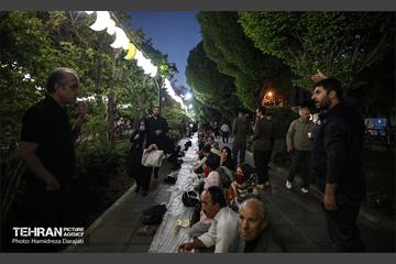 پویش ماه مهربانی و برپایی سفره کریمانه در منطقه 6