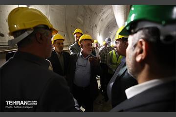 بازدید اعضای شوراهای شهر مراکز استان‌ها از کارگاه خط ۱۰ مترو تهران 12