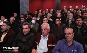 طرح تشویقی پرداخت الکترونیک کرایه تاکسی برای تاکسیرانان برتر 35