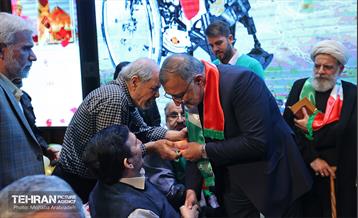 آئین تکریم و تجلیل از جانبازان سرافراز ۸ سال دفاع‌ مقدس 10