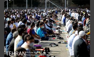 اقامه نماز عید فطر افغانستانی های اهل تسنن مقیم تهران 40