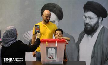 انتخابات چهاردهمین دوره ریاست جمهوری - حسینیه جماران 12