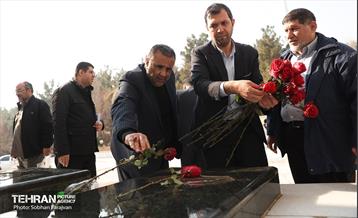 اختتامیه دومین کنگره شعر و داستان روایت پایداری 1