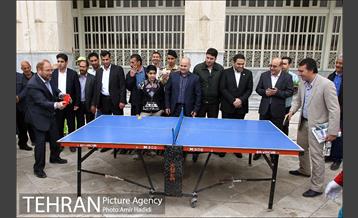 بازدید شهردار تهران از نمایشگاه نوروزی عطر یاس و مرکز اسکان نوروزی منطقه ۲۰ 22