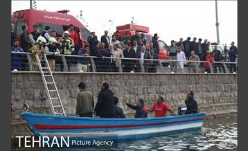 سقوط یه فروند بالگرد در دریاچه شهدای خلیج فارس 24