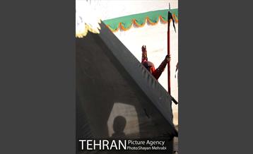 اجرای تعزیه در میدان امام حسین(ع)