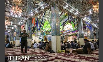 جز خوانی قرآن کریم در حسینیه کربلایی های گلوبندک‎ 20