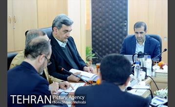 نشست شورای معاونان و مشاوران با حضور شهردار تهران 23