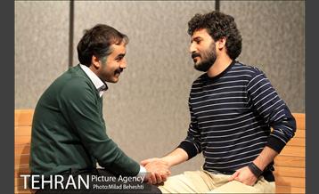 نمایش روزهای بی باران‎ 12