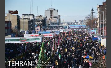 راهپیمایی یوم الله 22 بهمن 16