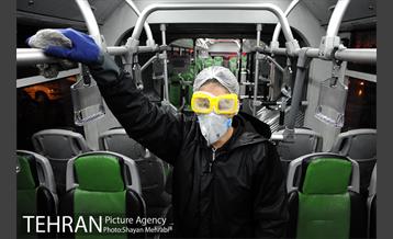 عملیات ضد عفونی کردن اتوبوس های تهران 17
