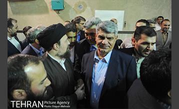 تجدید بیعت شهردار و مدیران شهری با آرمان های حضرت امام خمینی(ره) 42