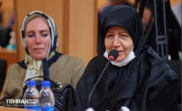 نشست صمیمانه شهردار تهران با جمعی از خیرین حوزه سلامت 16