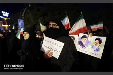 مراسم عزاداری شهادت رهبر انقلاب اسلامی در میدان شهید طهرانی‌مقدم 10