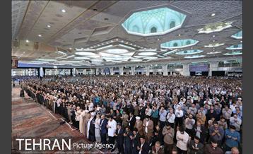 نماز عید فطر به امامت رهبر انقلاب 26