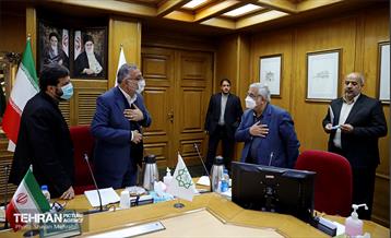 نشست بررسی آسیب‌های اجتماعی با حضور شهردار تهران 31