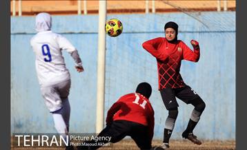 دیدار تیم های آذرخش تهران و ملوان بندر انزلی 13