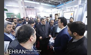 بازدید شهردار از بیستمین نمایشگاه دستاوردهای پژوهش، فناوری و فن بازار 6
