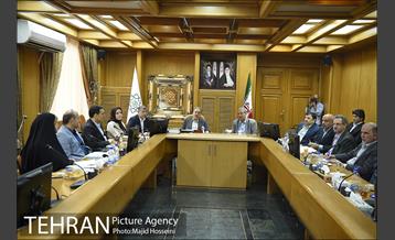 جلسه شهردار تهران با دکتر ربیعی، وزیر تعاون و رفاه اجتماعی 5