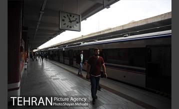 سرویس رسانی مجدد مترو خط 5 در روزهای جمعه 10