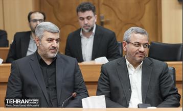 آیین رونمایی از کارت اعتباری رفاه شهر  و بسته های انگیزشی رفاهی و اداری کارکنان شهرداری تهران 21