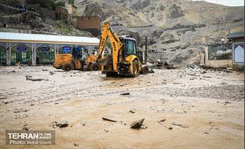 آغاز عملیات ساماندهی منطقه امامزاده داوود(ع) پس از سیلاب 22