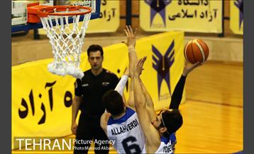 رقابت بسکتبال تیم های دانشگاه آزاد - پتروشیمی بندر امام
