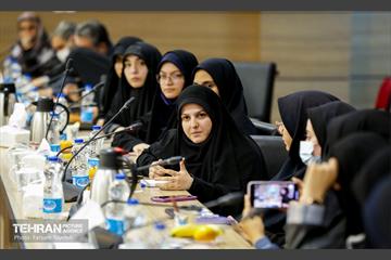 نشست صمیمی دانشجو و شهر در منطقه 5 7
