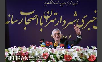 نشست خبری شهردار تهران با اصحاب رسانه 38