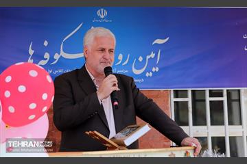 جشن شکوفه‌ها در منطقه ۱۶ 21