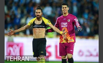 دیدار تیم های استقلال تهران و سپاهان اصفهان 25
