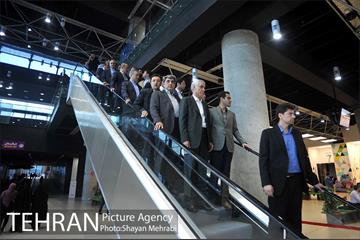 بازدید مهندس افشانی شهردار تهران از مجموعه باغ کتاب 38