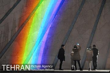 نورپردازی برج آزادی 17