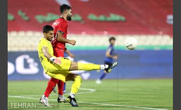 دیدار تیم های فوتبال پرسپولیس و استقلال تهران 25