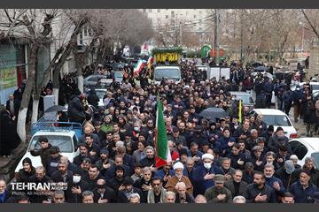 مراسم تشییع پیکر شهید مدافع حرم «حسین محمدی» 27