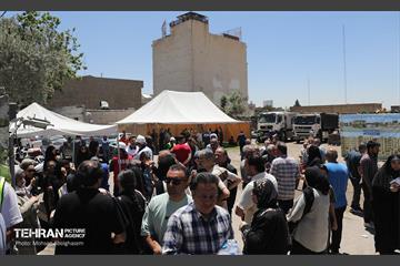 کلنگ‌زنی احداث ۲۴۰ واحد مسکونی آسیب‌دیده از جنگ رمضان 5