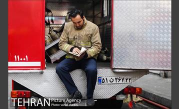 پایان عملیات اطفای حریق ساختمان برق حرارتی میدان ولیعصر 24