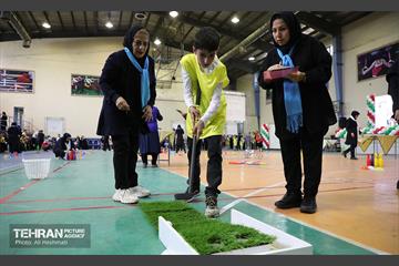 اولین رویداد سه نسلی‌ها در هفته سلامت 35