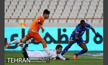 دیدار تیم های فوتبال استقلال و سایپا 8