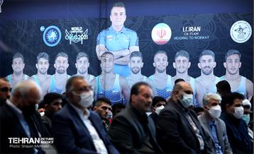 مراسم تجلیل از کشتی‌گیران تیم ملی 8