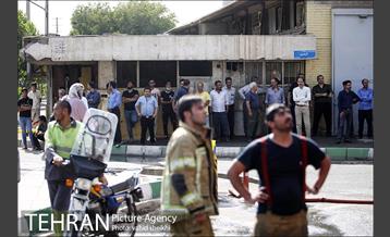 آتش سوزی در کارخانه رنگ  16