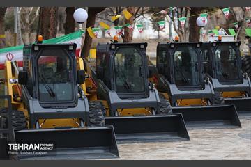 رونمایی از ماشین آلات سازمان مدیریت پسماند 38