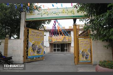 آیین افتتاحیه جشنواره نور و بازی‌های چوبی  33