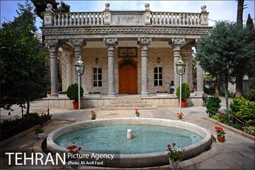 نیایشگاه آدریان 1
