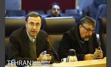 نشست هم اندیشی مشترک اعضای شورای اسلامی شهر و شهردار با حضور اعضای هیت علمی کنفرانس بین المللی ترافیک 19