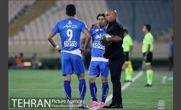 دیدار استقلال و نفت تهران در لیگ برتر فوتبال 5