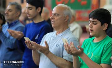 نماز عید فطر در مهدیه تهران 13