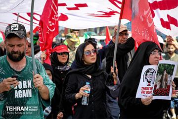 تشییع پیکر آقای شهید ایران - ۶ 9